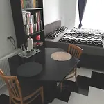 Privatzimmer Hagen ホームステイ