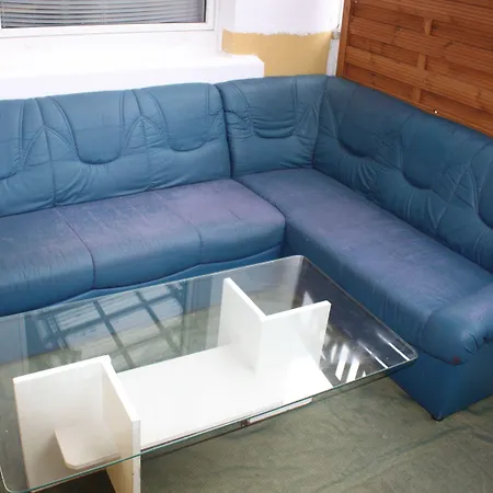 Privatzimmer Hagen ホームステイ *