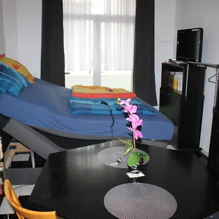 ホームステイ Privatzimmer Hagen ハーゲン