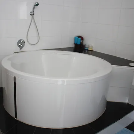 Privatzimmer Hagen Homestay *