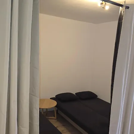 ホームステイ Privatzimmer Hagen ハーゲン