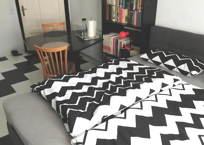 Privatzimmer Hagen Pansiyon *