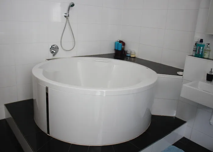 Privatzimmer Hagen Pansiyon *